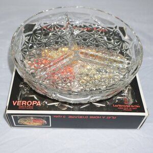 Plat a hors d'oeuvre 3 cpts. NIB 3 compartment serving dish